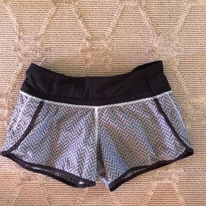 Lulu lemon running shorts